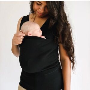 Lalabu Black Babywearing Tank Top - Large